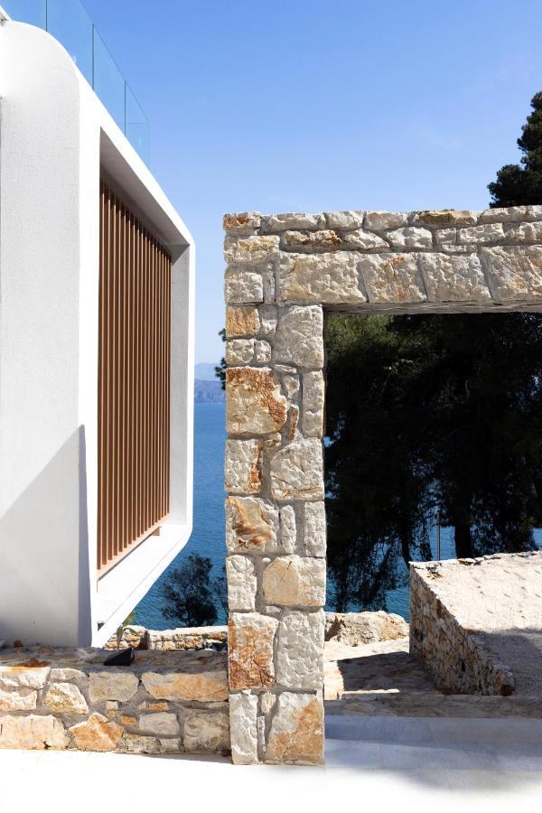 Anavalos Kivérion Exteriér fotografie